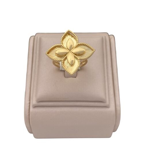 خاتم ذهب عيار 18 الوزن 4.80 جرام