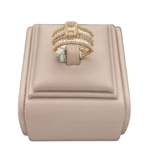 تونز ذهب عيار 18 الوزن 2.94 جرام