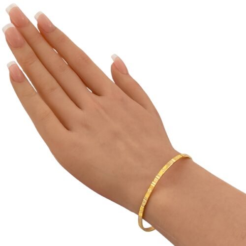 غويشة ذهب عيار 21 وزن 5.74 جم تفيض أناقة وفخامة