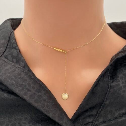 عقد ذهب عيار 18 الوزن 1.06 جرام