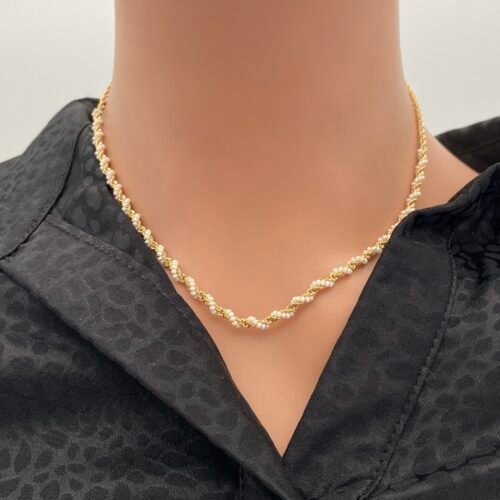 عقد لولو ذهب عيار 18 الوزن 2.80 جرام