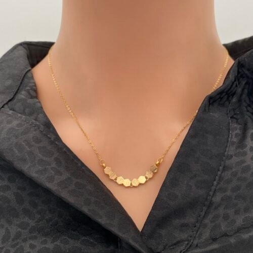 عقد ذهب عيار 21 الوزن 1.84 جرام