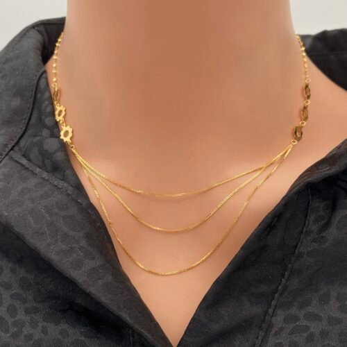 عقد ذهب عيار 18 الوزن 1.79 جرام