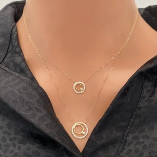 عقد ذهب عيار 18 الوزن 1.05 جرام