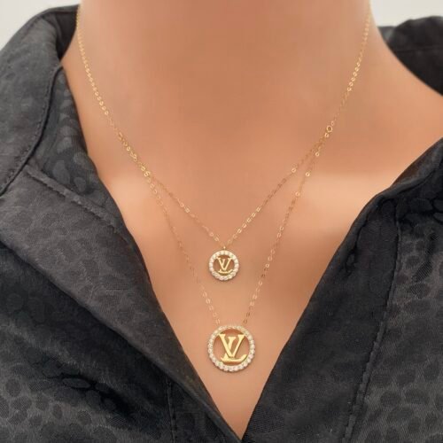 عقد ذهب عيار 18 الوزن 1.18 جرام