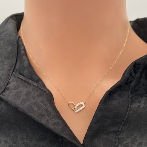 عقد ذهب عيار 18 الوزن 0.72 جرام