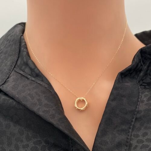 عقد ذهب عيار 18 الوزن 1.23 جرام