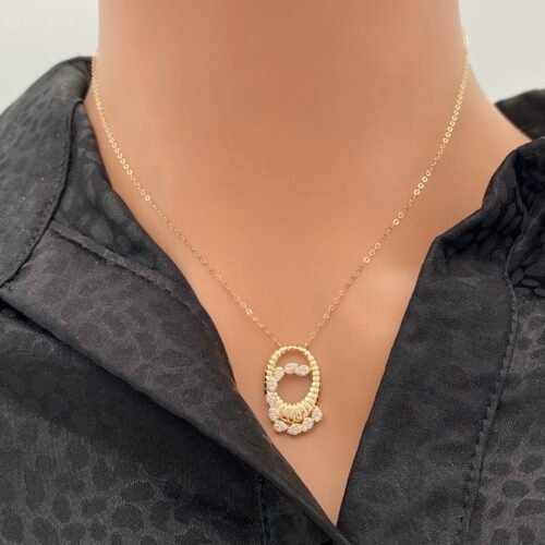 عقد ذهب عيار 18 الوزن 1.72 جرام