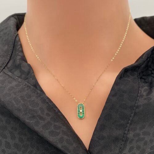 عقد ذهب عيار 18 الوزن 0.80 جرام