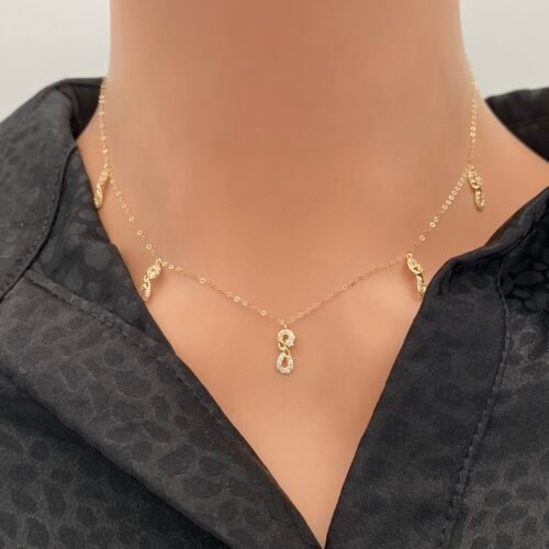 عقد ذهب عيار 18 الوزن 1.31 جرام