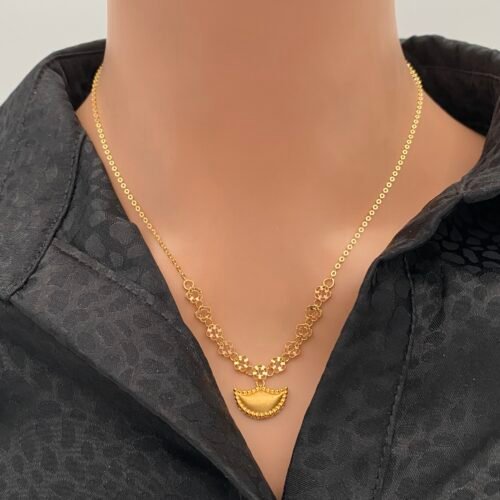 عقد ذهب عيار 21 الوزن 3.46 جرام