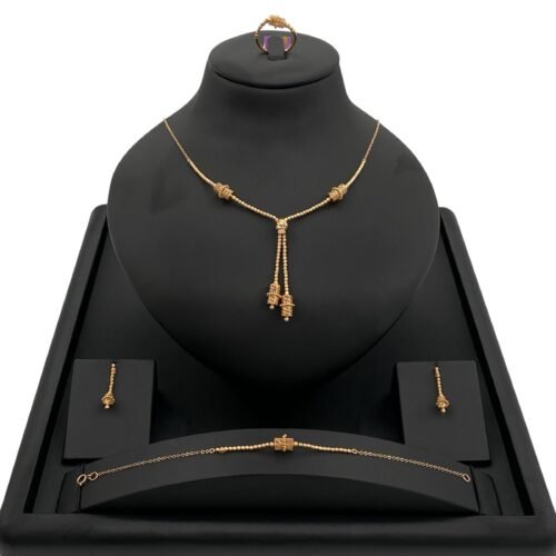 طقم ذهب عيار 21 الوزن 13.63 جرام