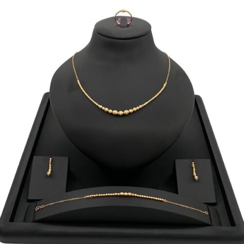 طقم ذهب عيار 21 الوزن 11.48 جرام