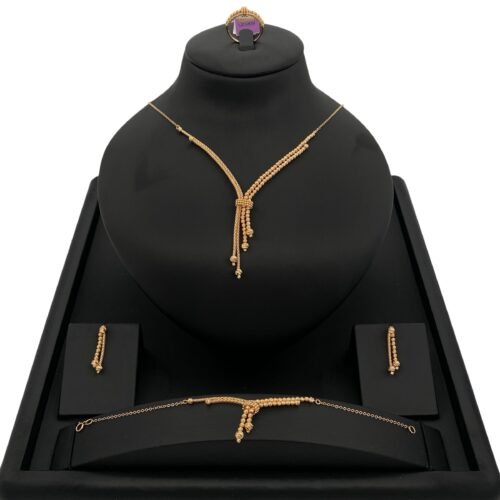 طقم ذهب عيار 21 الوزن 17.10 جرام