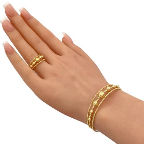 أسوارة وخاتم هيفاء ذهب عيار 18 الوزن 7.54 جرام