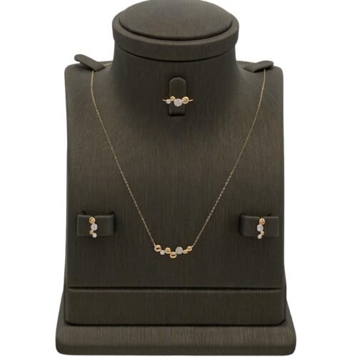 نصف طقم أطفال ذهب عيار 18 الوزن 1.55 جرام