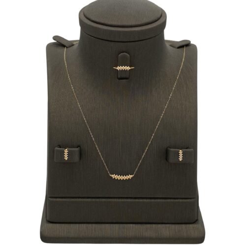 نصف طقم أطفال ذهب عيار 18 الوزن 1.28 جرام