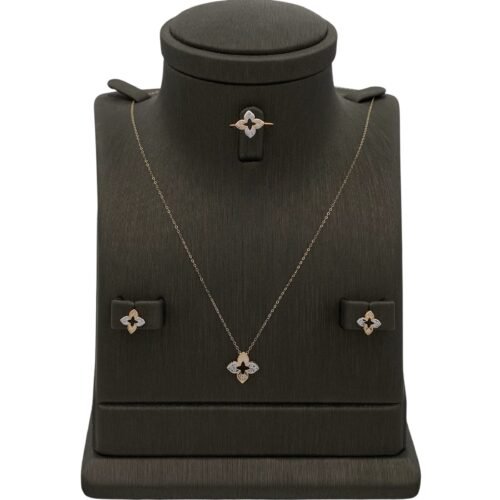 نصف طقم أطفال ذهب عيار 18 الوزن 1.82 جرام