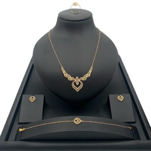 طقم ذهب عيار 21 الوزن 7.10 جرام