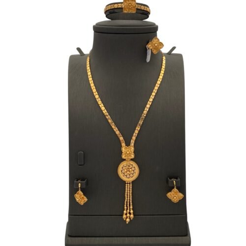 طقم ذهب عيار 21 الوزن 49.78 جرام