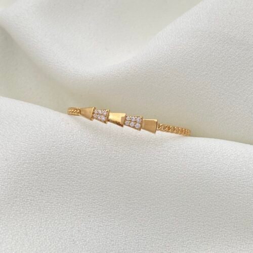 اسواره اطفال ذهب عيار 18 الوزن 2.15 جرام