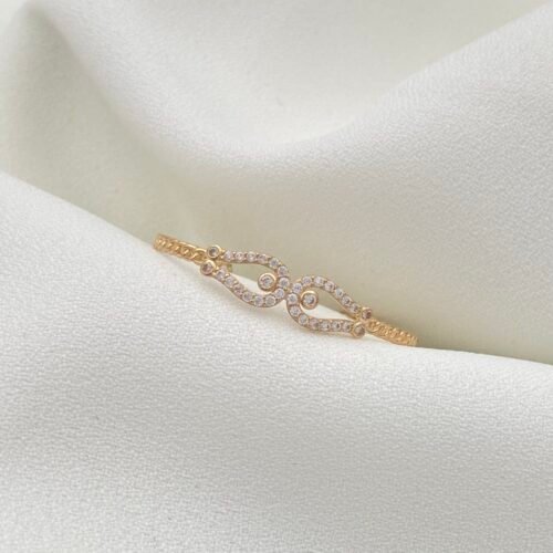 اسواره اطفال ذهب عيار 18 الوزن 2.11 جرام