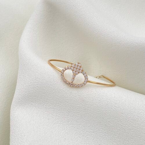 اسواره مواليد ذهب عيار 18 الوزن 1.53 جرام