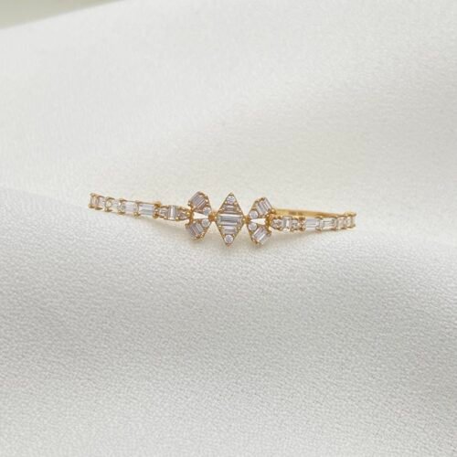 اسواره اطفال ذهب عيار 18 الوزن 2 جرام