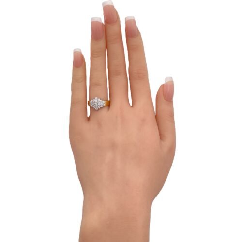 خاتم ذهب عيار 18 الوزن 2.28 جرام