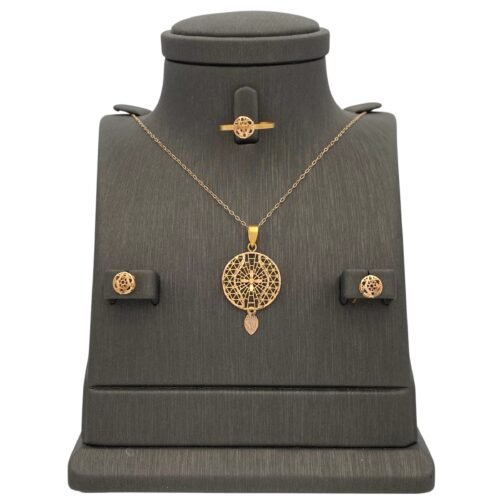 نصف طقم ذهب عيار 21 الوزن 3.67 جرام