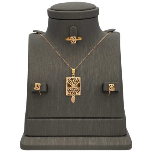 نصف طقم ذهب عيار 21 الوزن 4.11 جرام