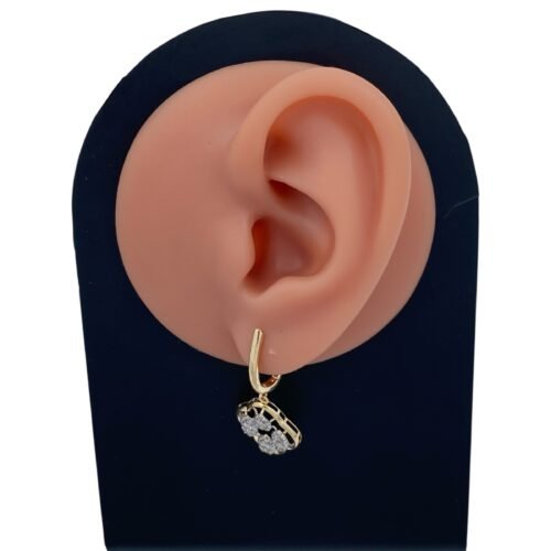 حلق ذهب عيار 18 الوزن 3.70 جرام