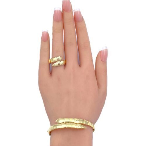 اسواره وخاتم ذهب عيار 18 وزن 9.68 جرام فخامة مميزة