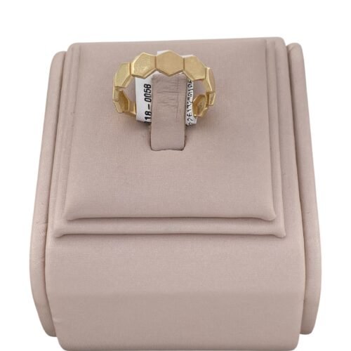 خاتم ذهب عيار 18 الوزن 2.20 جرام