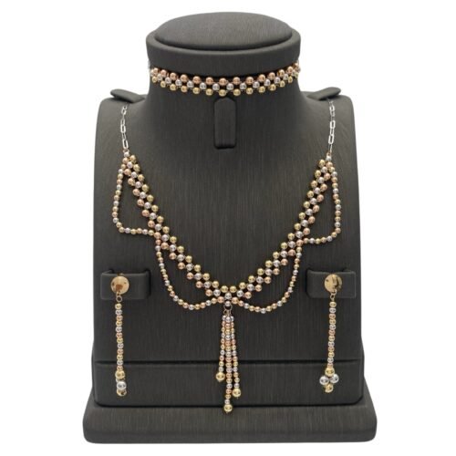 نصف طقم ذهب عيار 18 الوزن 7.39 جرام