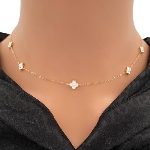 عقد ذهب عيار 18 الوزن 1.60 جرام