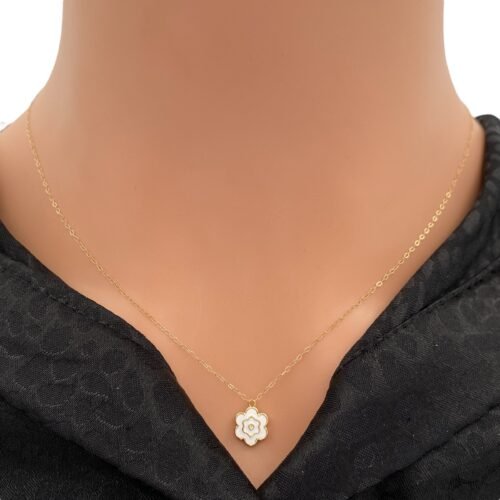 عقد ذهب عيار 18 الوزن 0.73 جرام