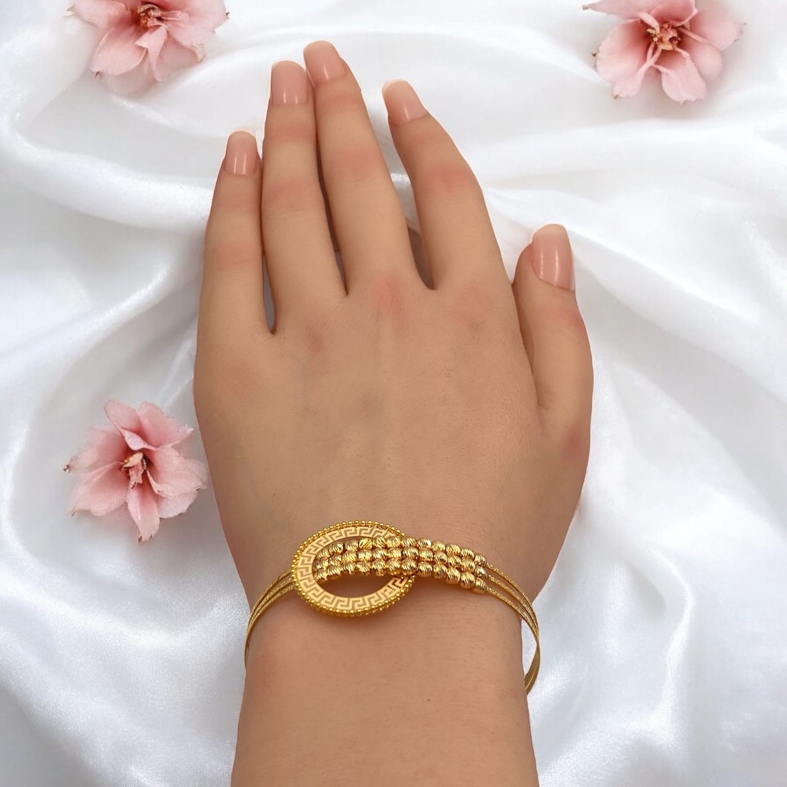 أسوارة ذهب عيار 21 الوزن 9.35 جرام