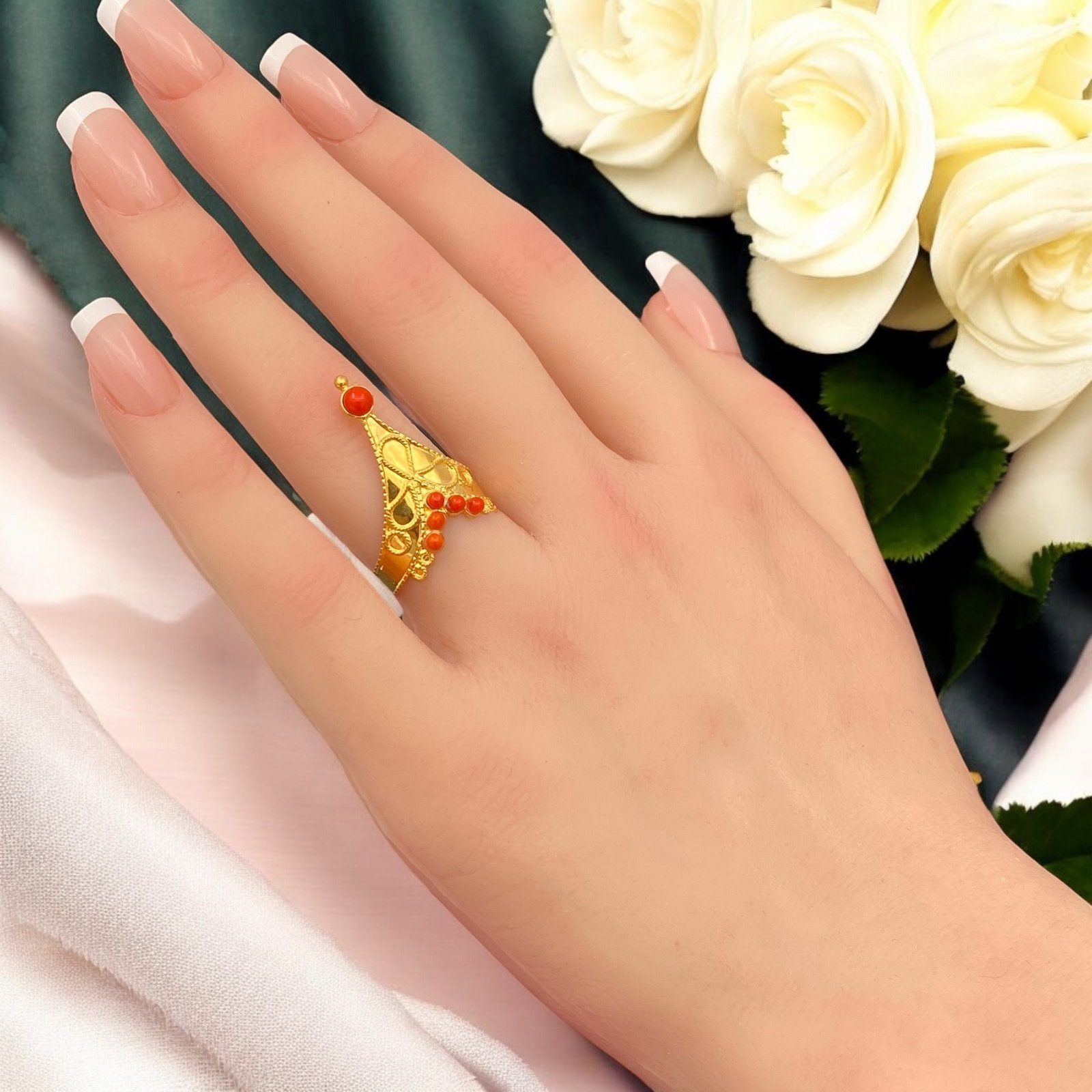 خاتم ذهب عيار 21 الوزن 1.97 جرام