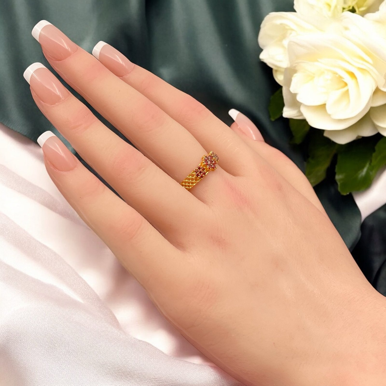 خاتم ذهب عيار 21 الوزن 2.23 جرام