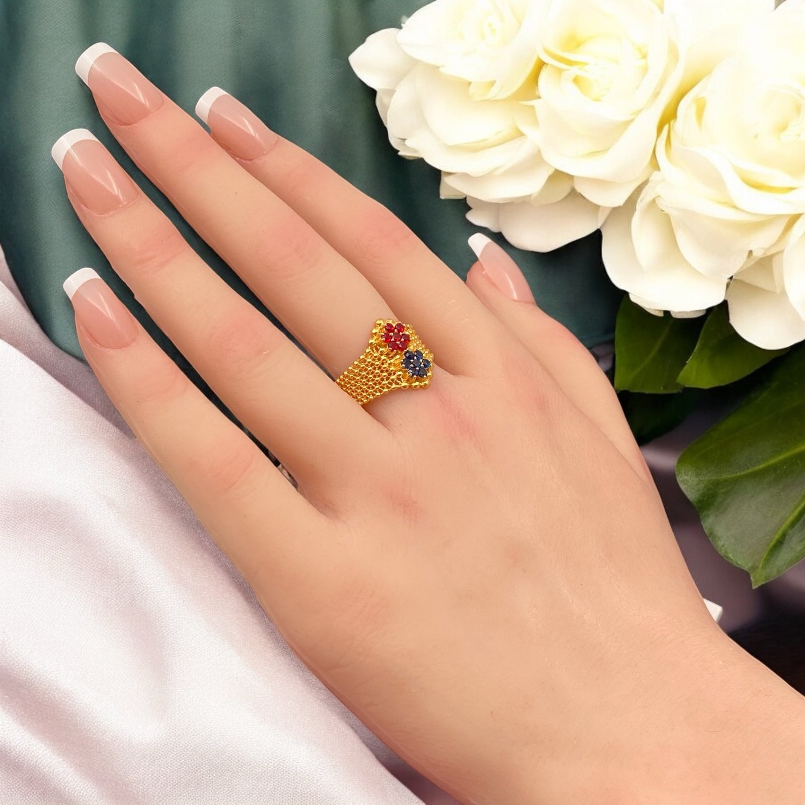 خاتم ذهب عيار 21 الوزن 4.06 جرام