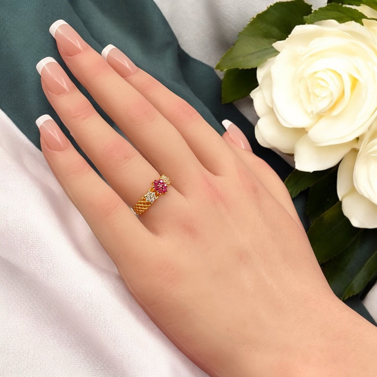 خاتم ذهب عيار 21 الوزن 2.10 جرام