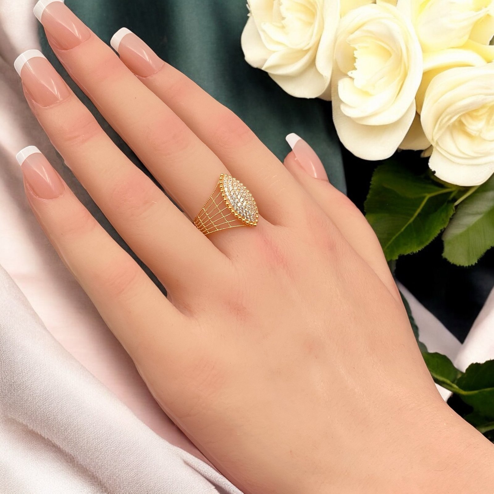 خاتم ذهب عيار 21 الوزن 2.82 جرام