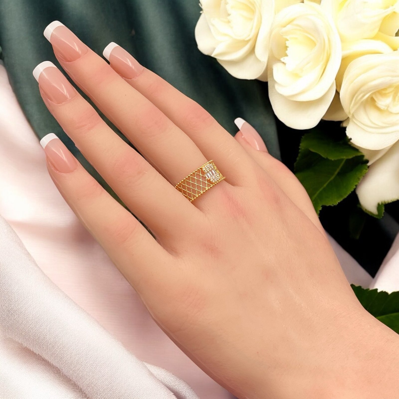 خاتم ذهب عيار 21 الوزن 2.49 جرام