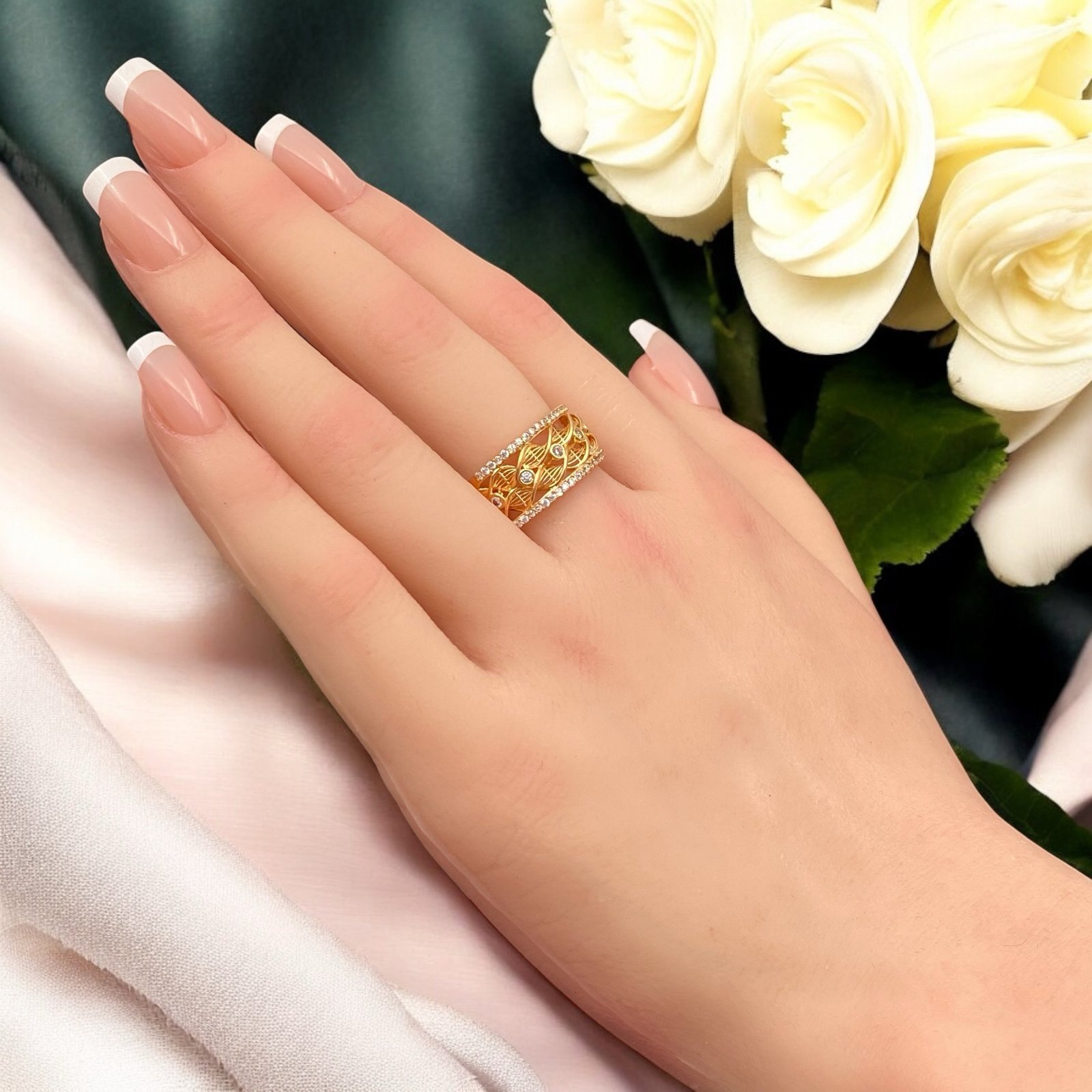 خاتم ذهب عيار 21 الوزن 4.11 جرام