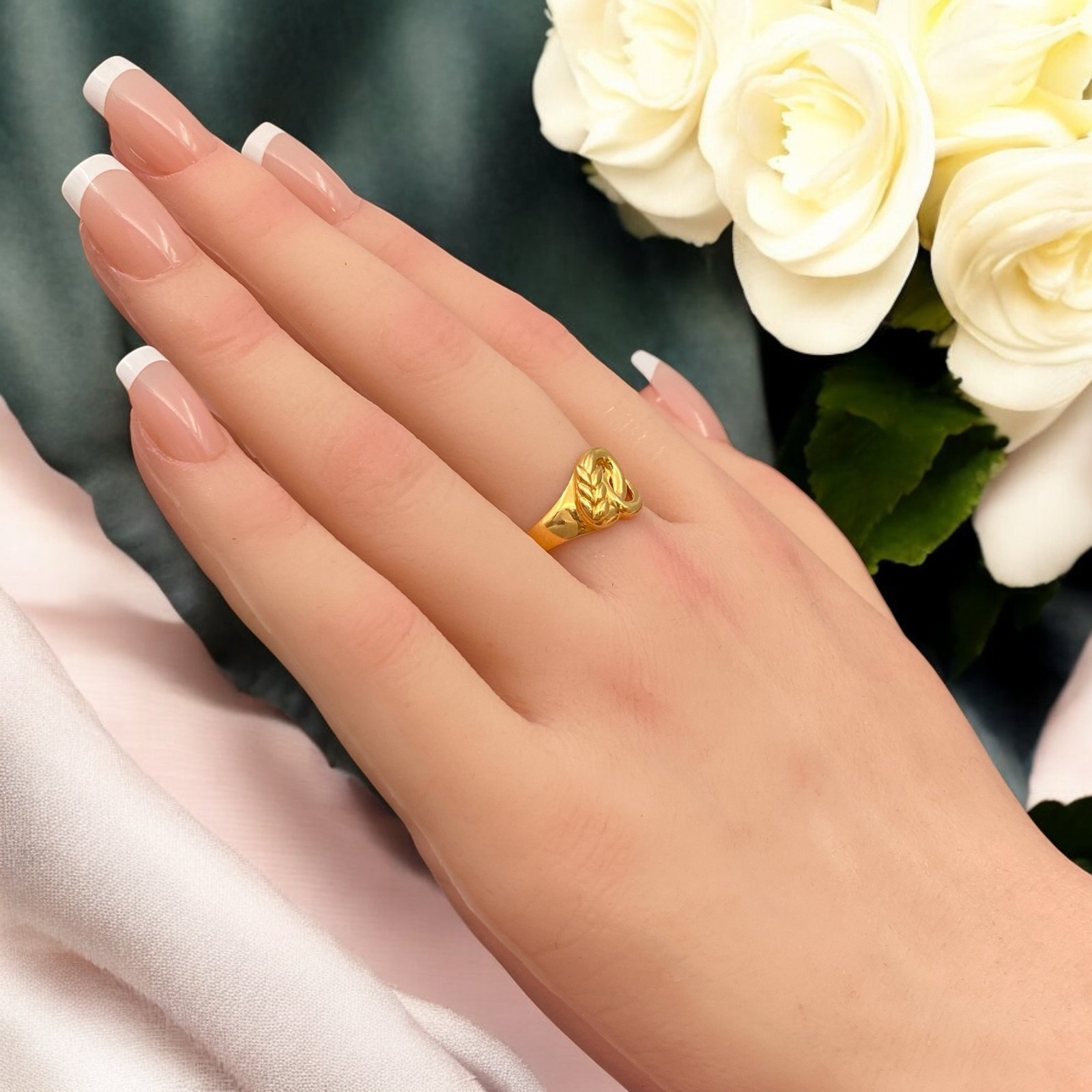 خاتم ذهب عيار 21 الوزن 2.79 جرام