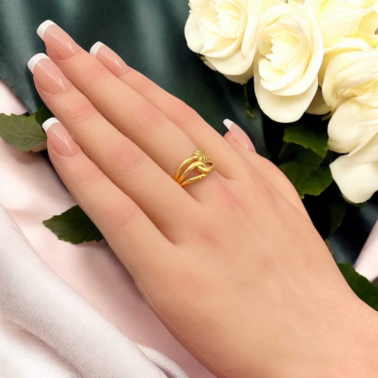 خاتم ذهب عيار 21 الوزن 3.31 جرام