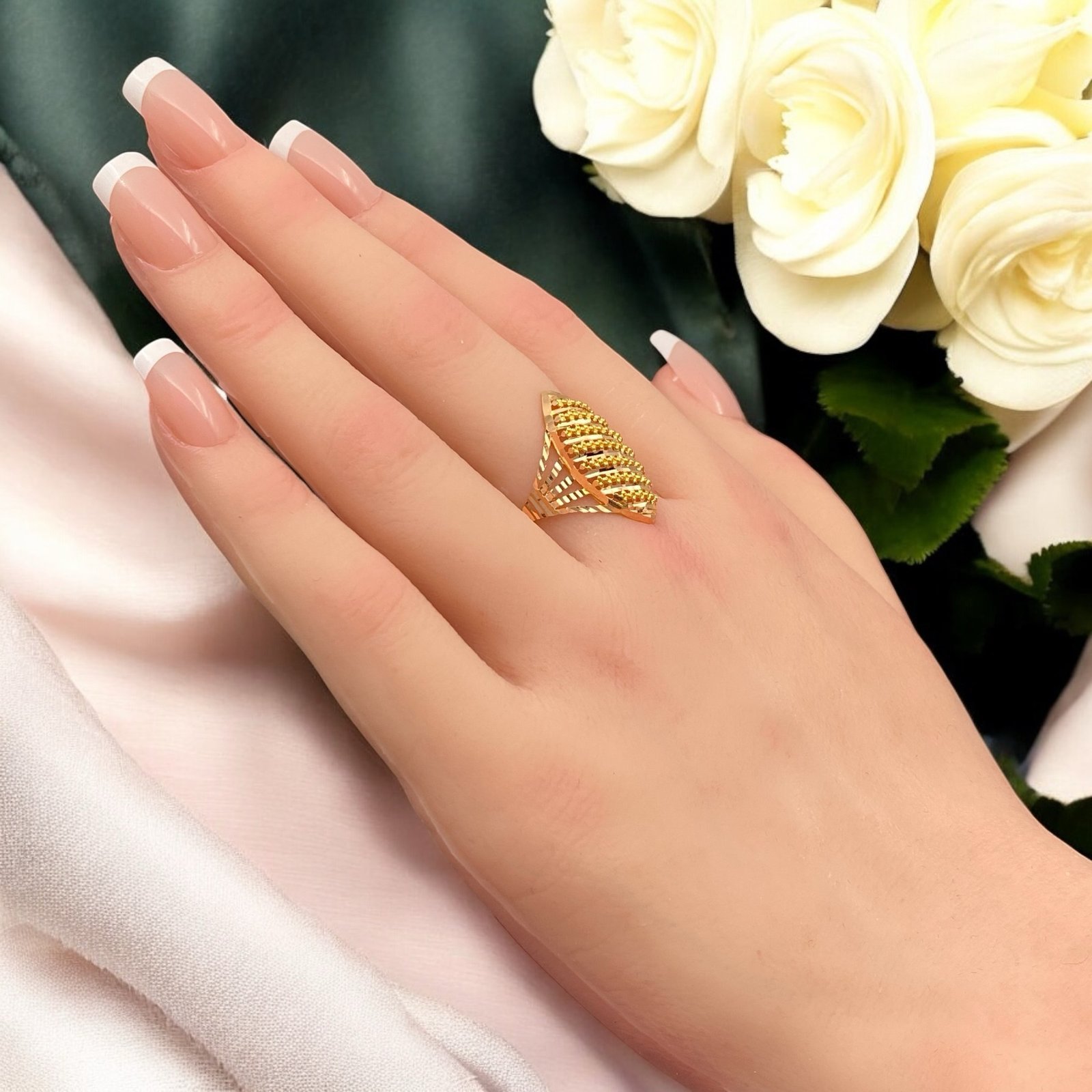 خاتم ذهب عيار 21 الوزن 2.36 جرام