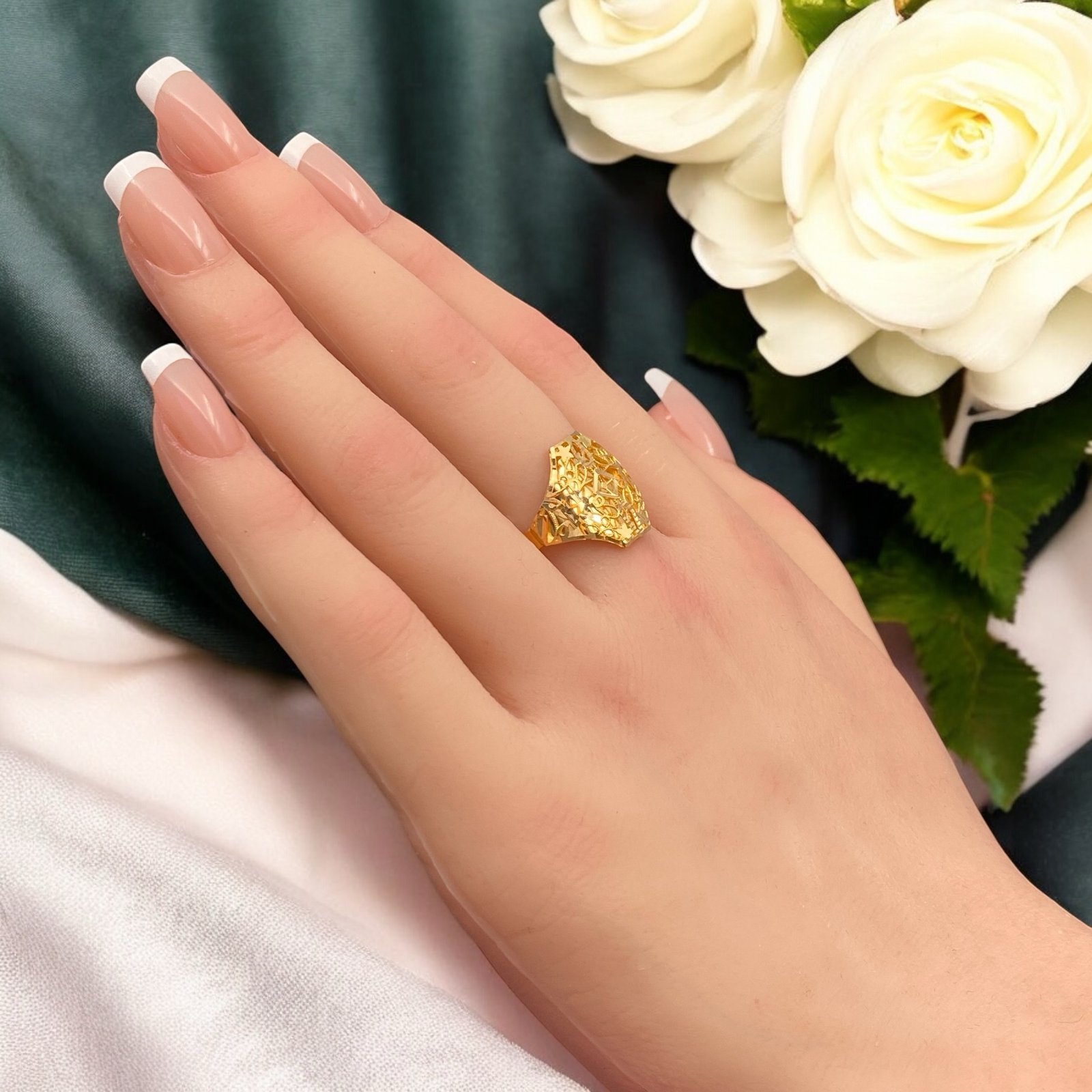 خاتم ذهب عيار 21 الوزن 2.27 جرام