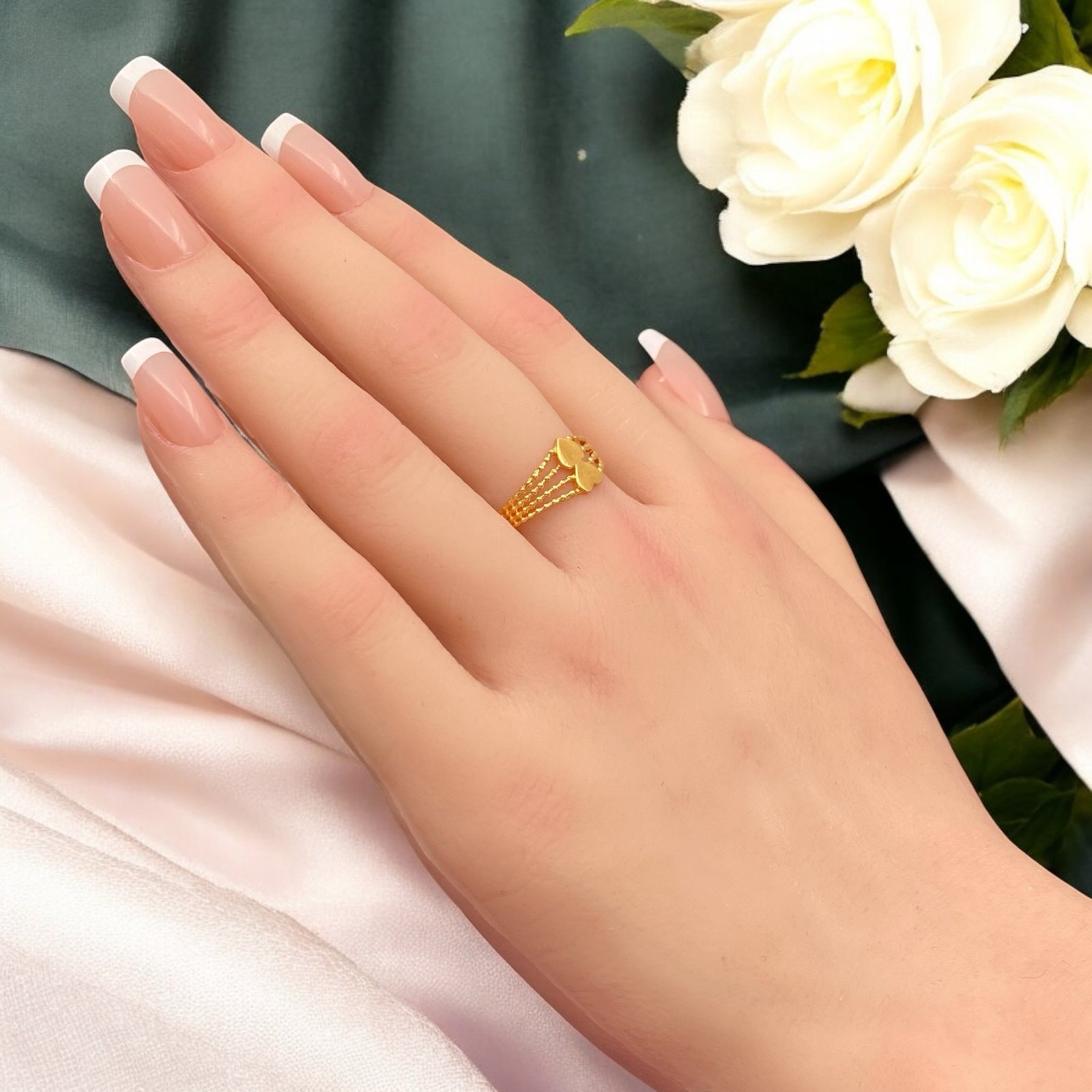 خاتم ذهب عيار 21 الوزن 2.11 جرام